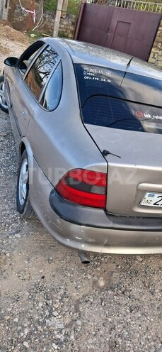 Opel Vectra 1996, 95,000 km - 2.0 l - Qusar