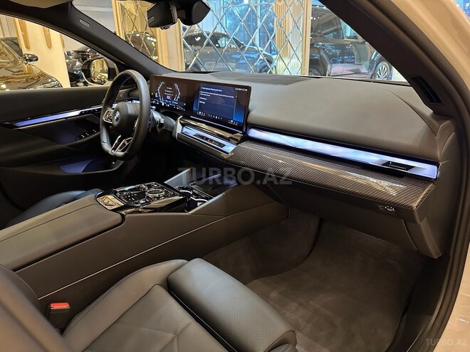 BMW 530e 2023, 1,500 km - 2.0 l - Bakı