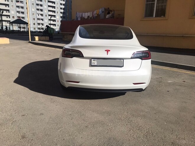 Tesla Model 3 2023, 22,000 km - 0.0 l - Bakı