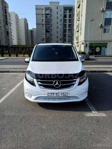 Mercedes Vito 115 2017, 204,000 km - 2.2 l - Bakı