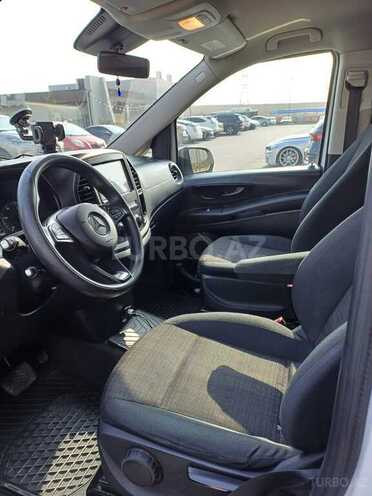 Mercedes Vito 115 2017, 204,000 km - 2.2 l - Bakı