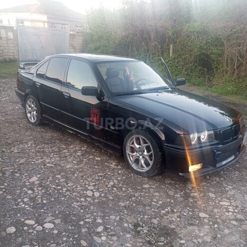 BMW 318 1993, 350,000 km - 1.8 l - Xaçmaz