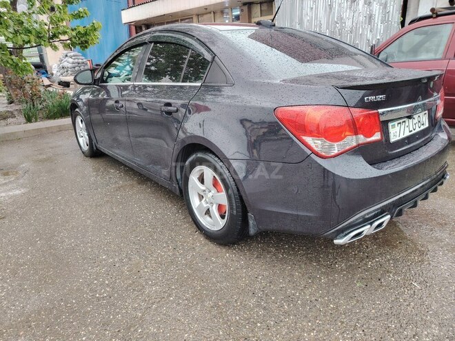 Chevrolet Cruze 2015, 222,000 km - 1.4 l - Quba