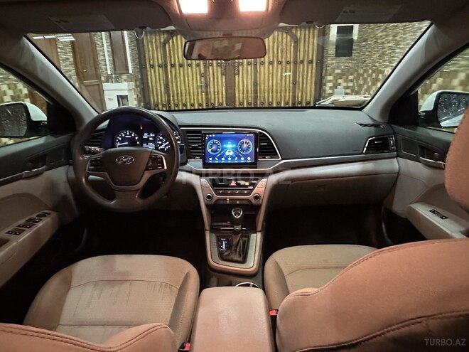 Hyundai Elantra 2017, 144,680 km - 2.0 l - Bakı