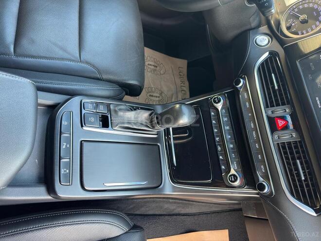 Hyundai Grandeur 2018, 185,000 km - 2.2 l - Bakı