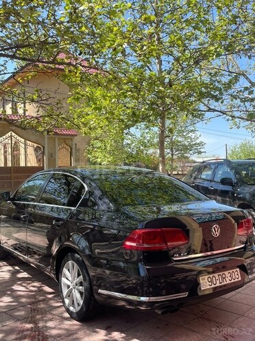 Volkswagen Passat 2012, 210,000 km - 1.8 l - Şəmkir