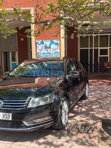 Volkswagen Passat 2012, 210,000 km - 1.8 l - Şəmkir