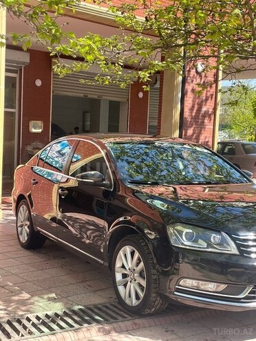 Volkswagen Passat 2012, 210,000 km - 1.8 l - Şəmkir