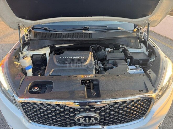 Kia Sorento-11