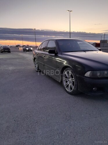 BMW 528 1997, 493,353 km - 2.8 л - Bakı