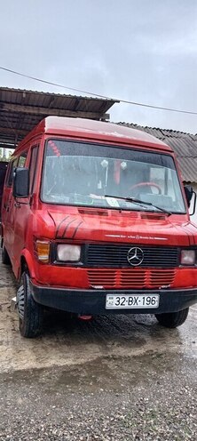 Mercedes 208 D 1994, 64,238 km - 2.3 л - Kürdəmir