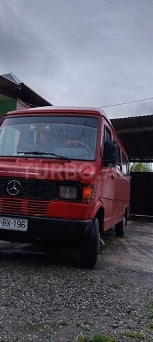 Mercedes 208 D 1994, 64,238 km - 2.3 л - Kürdəmir