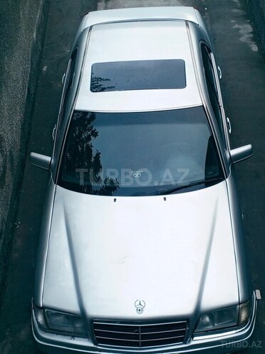 Mercedes C 200 1994, 201,641 km - 2.0 л - Ağsu