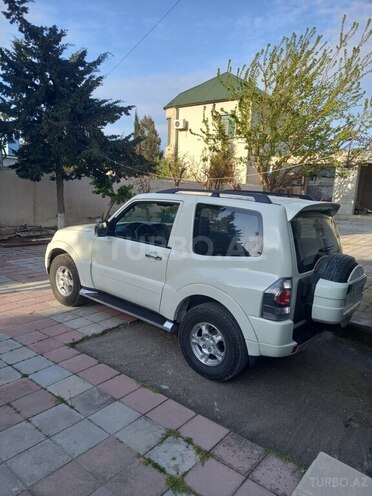 Mitsubishi Pajero 2007, 381,415 km - 3.0 л - Bakı