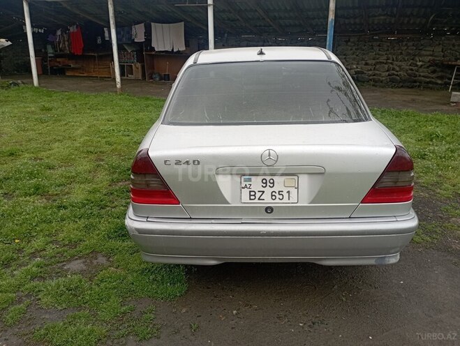 Mercedes C 240 2000, 200,000 km - 2.4 l - Balakən