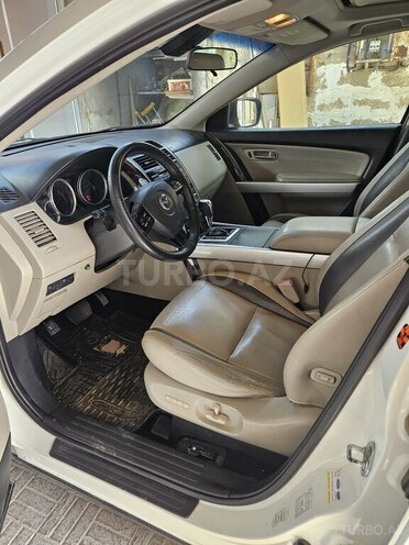 Mazda CX-9-13