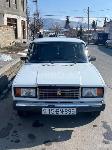LADA (VAZ) 2107 2009, 95,000 km - 1.6 l - Qax