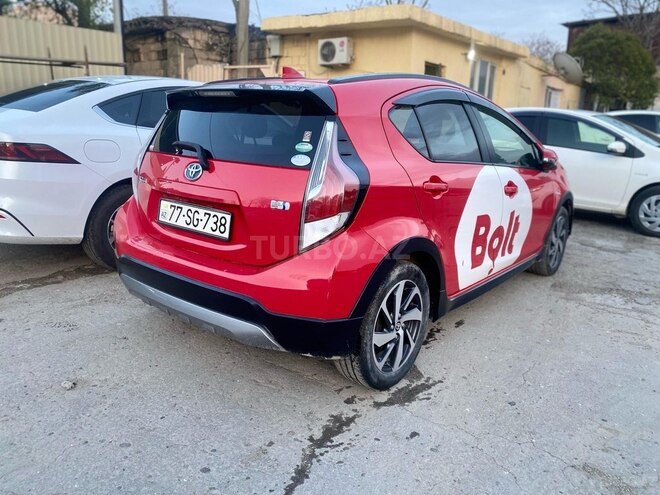 Toyota Aqua 2017, 212,000 km - 1.5 l - Bakı