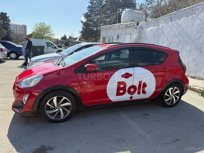 Toyota Aqua 2017, 212,000 km - 1.5 l - Bakı