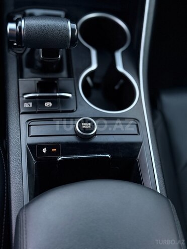 Kia K5-11