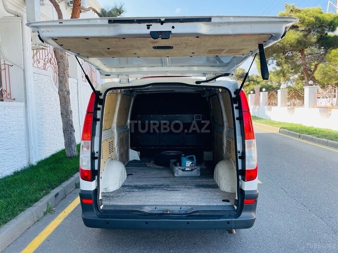 Mercedes Vito 111 2010, 180,000 km - 2.2 l - Bakı