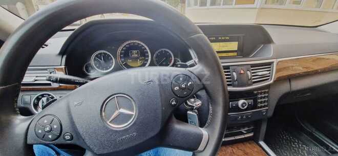 Mercedes E 200 d 2012, 277,000 km - 2.2 l - Bakı