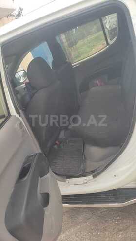Mitsubishi L200 2007, 240,000 km - 2.4 l - Bakı