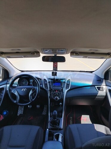 Hyundai i30 2013, 212,000 km - 1.4 л - Bakı