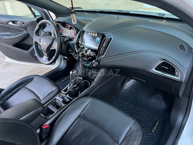 Chevrolet Cruze 2017, 120,000 km - 1.4 l - Şəmkir