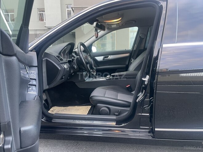 Mercedes C 180 2011, 189,282 km - 1.8 л - Bakı