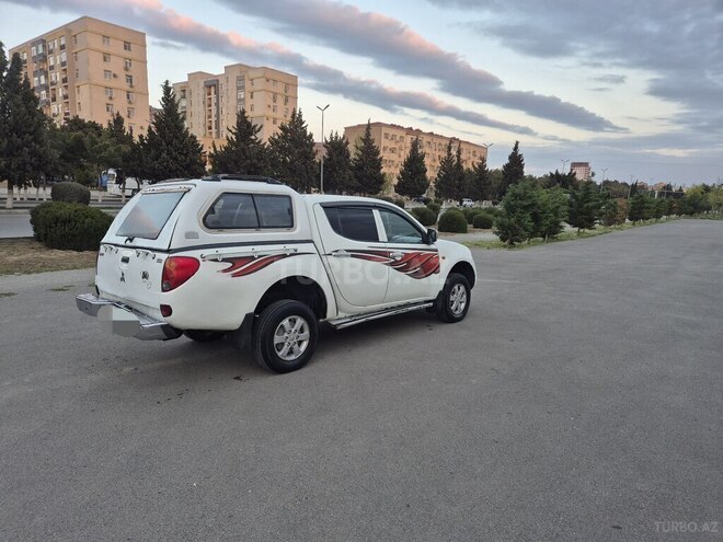 Mitsubishi L200 2007, 325,000 km - 2.5 l - Sumqayıt