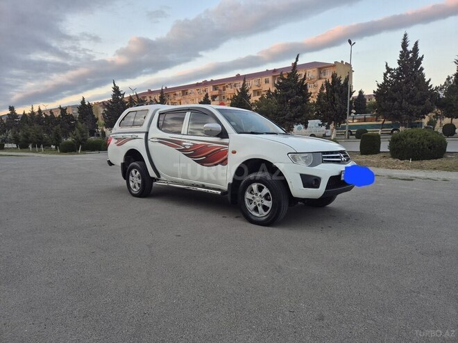 Mitsubishi L200 2007, 325,000 km - 2.5 l - Sumqayıt