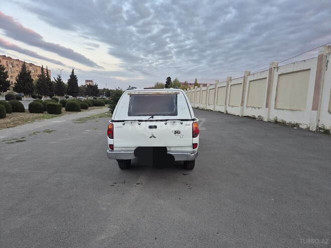Mitsubishi L200 2007, 325,000 km - 2.5 l - Sumqayıt