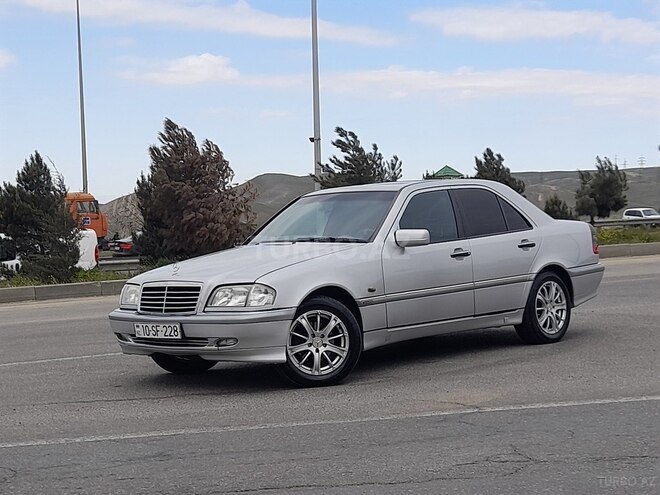 Mercedes C 200 1997, 228,000 km - 2.0 л - Bakı