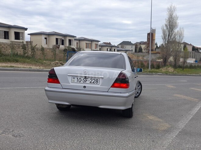 Mercedes C 200 1997, 228,000 km - 2.0 л - Bakı