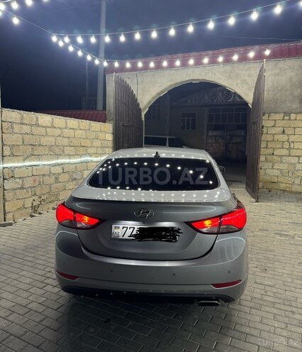 Hyundai Avante 2014, 107,400 km - 1.6 л - Bakı