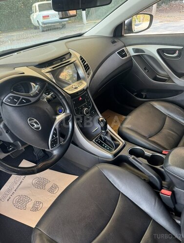 Hyundai Avante 2014, 107,400 km - 1.6 л - Bakı