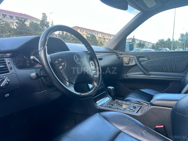 Mercedes E 320 2000, 275,000 km - 3.2 l - Sumqayıt