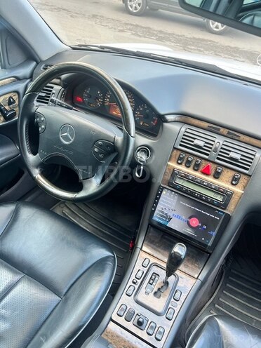 Mercedes E 320 2000, 275,000 km - 3.2 l - Sumqayıt
