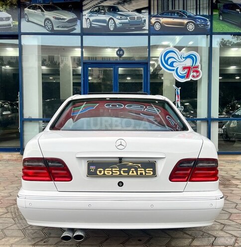 Mercedes E 320 2000, 275,000 km - 3.2 l - Sumqayıt