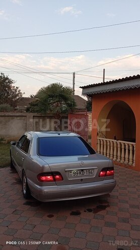 Mercedes E 320 2000, 520,000 km - 3.2 l - Bakı