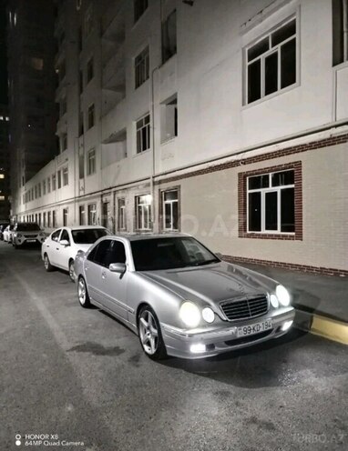 Mercedes E 320 2000, 520,000 km - 3.2 l - Bakı