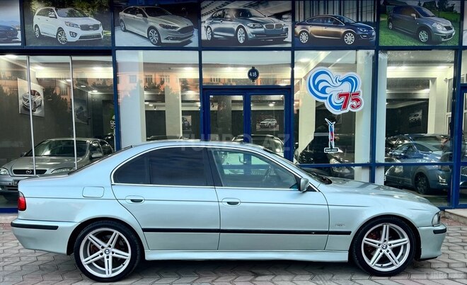 BMW 528 2000, 311,000 km - 2.8 л - Sumqayıt