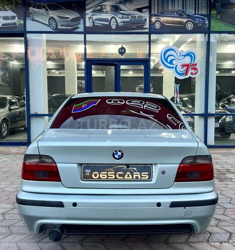 BMW 528 2000, 311,000 km - 2.8 л - Sumqayıt