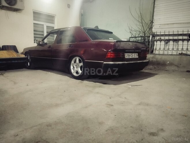 Mercedes 190 1992, 153,000 km - 1.8 l - Mingəçevir