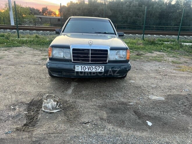 Mercedes E 200 d 1991, 380,000 km - 2.0 l - Bakı
