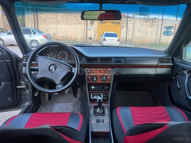 Mercedes E 200 d 1991, 380,000 km - 2.0 l - Bakı