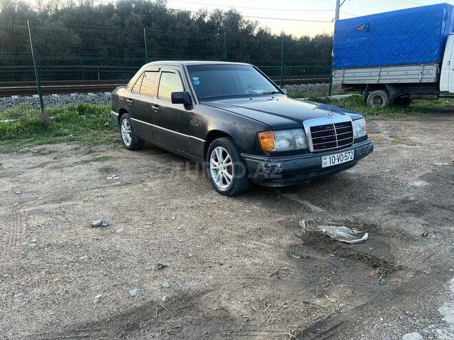 Mercedes E 200 d 1991, 380,000 km - 2.0 l - Bakı