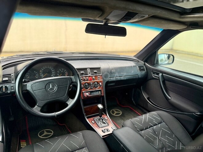 Mercedes C 240 1999, 335,000 km - 2.4 l - Bakı