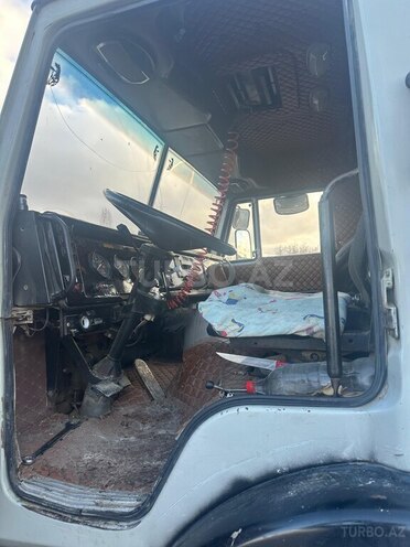 KamAz 65115 2002, 350,000 km - 11.0 l - Quba